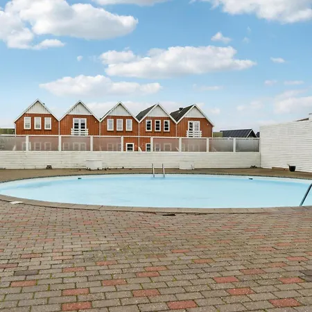 73 Апартаменты *